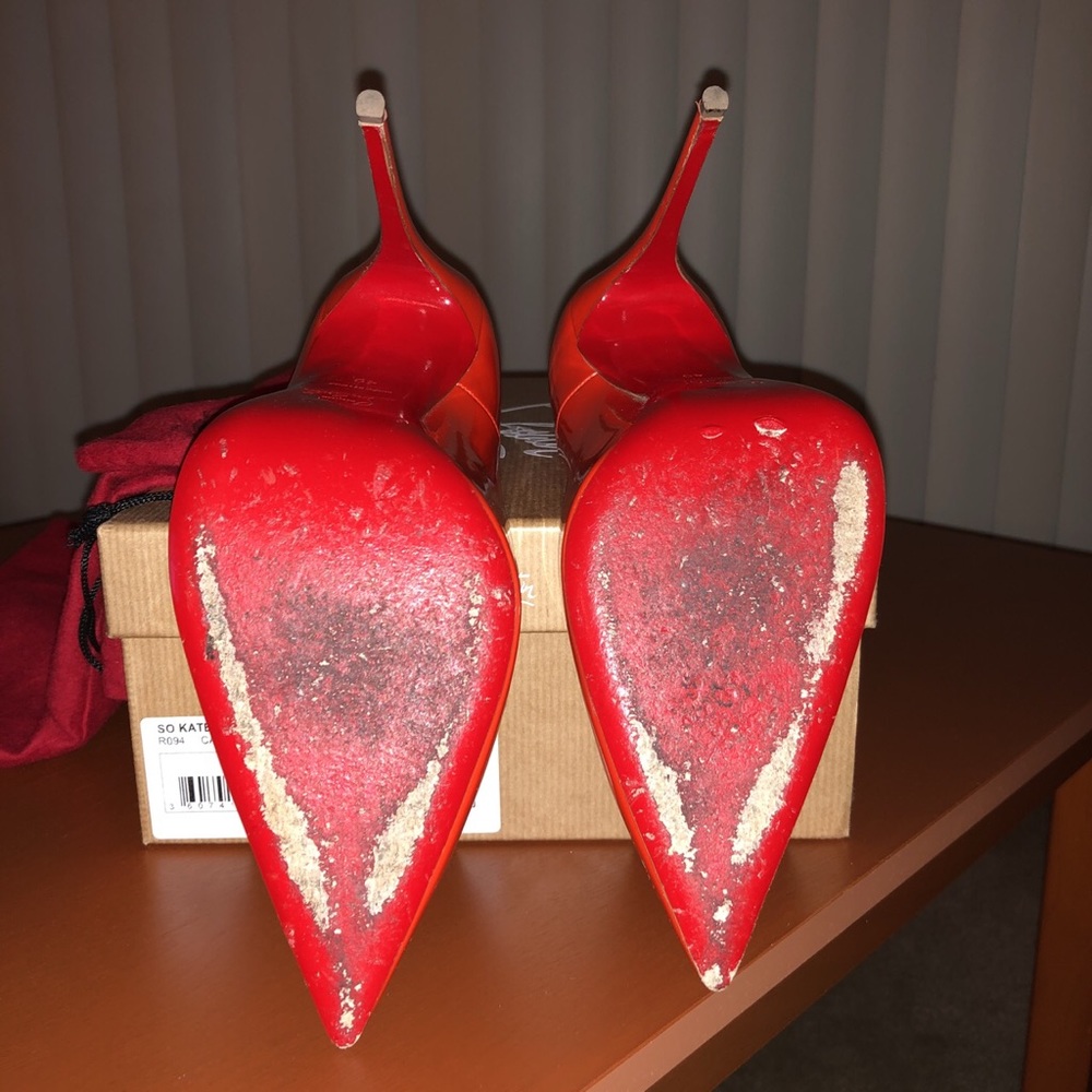 Capucine Christian Louboutin - Picture 3 of 4